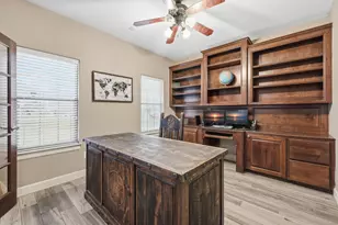 20407 Deer Run Rd, Damon, TX 77430 - Photo 7