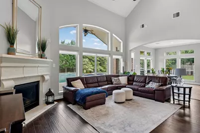 1504 Tallow Chase Court, Friendswood, TX 77546 - Photo 3