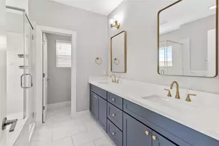 8320 Vista Bella Ln, Houston, TX 77055 - Photo 25