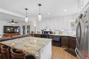 1704 Nina Lee Ln, Houston, TX 77018 - Photo 9