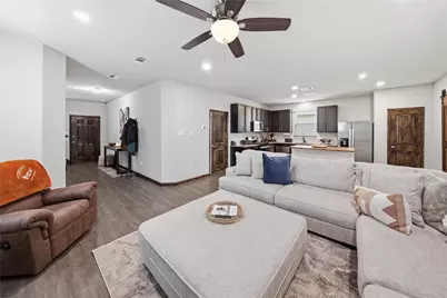 13620 Collier Park Lane, Willis, TX 77378 - Photo 7