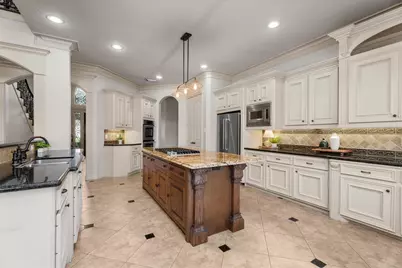 15714 Medina Lake Lane, Cypress, TX 77429 - Photo 9