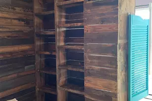 1106 Tuna Dr, Crystal Beach, TX 77650 - Photo 13