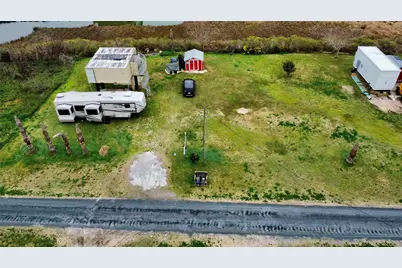 1106 Tuna Drive, Crystal Beach, TX 77650 - Photo 17