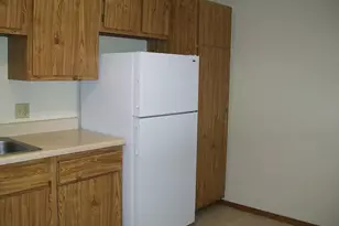 1915 N Spring St, New Ulm, MN 56073 - Photo 7