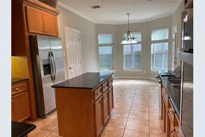 15480 Constellation Circle W, Willis, TX 77318 - Photo 9