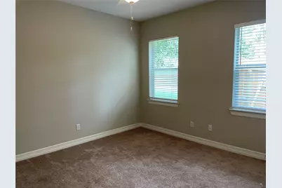 15480 Constellation Circle W, Willis, TX 77318 - Photo 19