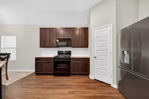 8102 Coral Dr, Texas City, TX 77591 - Photo 15