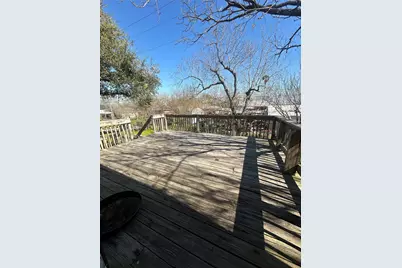 1312 N Avenue R, Freeport, TX 77541 - Photo 7