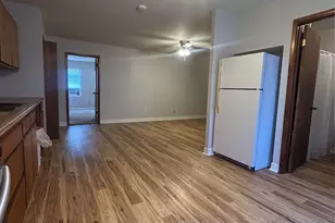 1312 N Avenue R, Freeport, TX 77541 - Photo 9