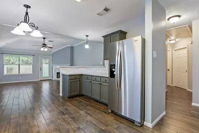 21803 Whispering Forest Drive, Kingwood, TX 77339 - Photo 11