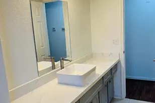 1026 Fallbrook Dr, Houston, TX 77038 - Photo 11