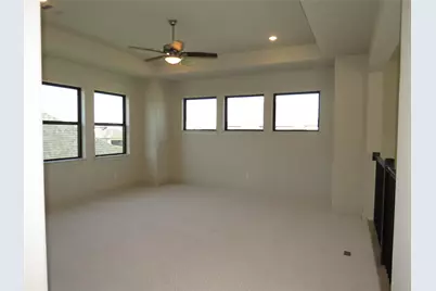 10123 Regatta Shore Drive, Missouri City, TX 77459 - Photo 11