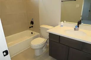 10123 Regatta Shr Dr, Missouri City, TX 77459 - Photo 13