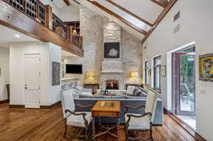 354 Piney Point Rd, Houston, TX 77024 - Photo 23