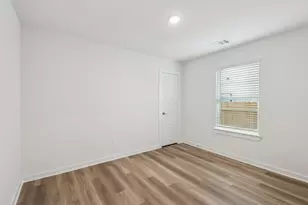 10239 Burton Path, Montgomery, TX 77316 - Photo 31