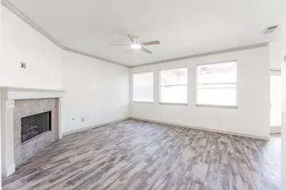32506 Rosella Lane, Pinehurst, TX 77362 - Photo 9