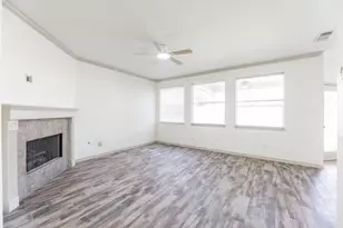 32506 Rosella Ln, Pinehurst, TX 77362 - Photo 9
