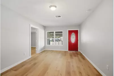 10430 Wiggins Street, Houston, TX 77029 - Photo 11