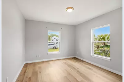 10430 Wiggins Street, Houston, TX 77029 - Photo 23