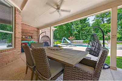 27 E Shale Creek Circle, The Woodlands, TX 77382 - Photo 33