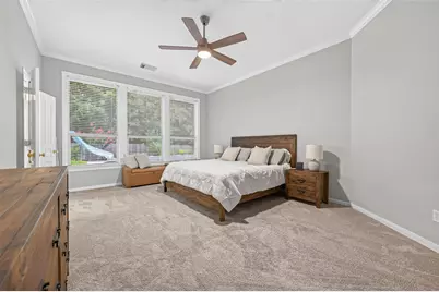 27 E Shale Creek Circle, The Woodlands, TX 77382 - Photo 17