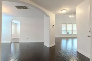 21906 Trapper Lake Dr, Spring, TX 77388 - Photo 5