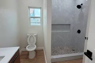 4607 Billingsley St, Houston, TX 77009 - Photo 15