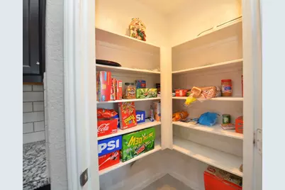 702 Autumn Flats Way, Rosharon, TX 77583 - Photo 15