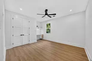 8009 Howton St, Houston, TX 77028 - Photo 27
