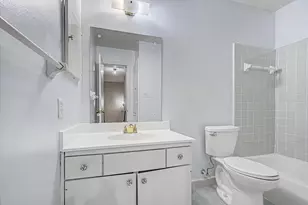 6337 Del Monte Dr, Houston, TX 77057 - Photo 39