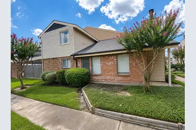 7859 Green Lawn Drive #7859, Houston, TX 77088 - Photo 13