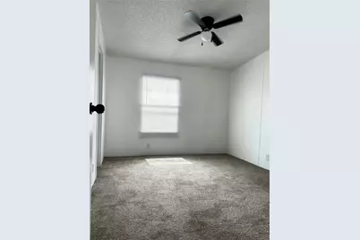 219 Blinkin Avenue, Crosby, TX 77532 - Photo 21