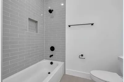 5642 Hirondel Street, Houston, TX 77033 - Photo 25