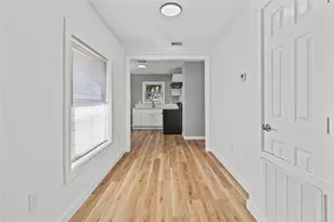 1717 W 4th St, Freeport, TX 77541 - Photo 5