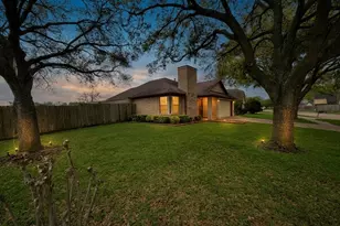 10503 Swan Glen Dr, Houston, TX 77099 - Photo 1