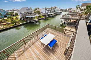 270 Isles End Rd, Tiki Island, TX 77554 - Photo 17