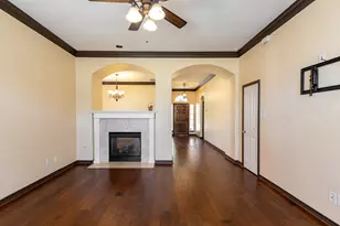 435 Sandstone Creek Ln, Dickinson, TX 77539 - Photo 3