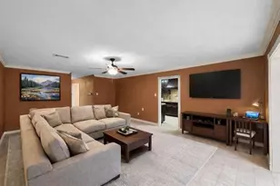 5720 Townhouse Ln, Beaumont, TX 77707 - Photo 17