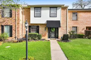 5720 Townhouse Ln, Beaumont, TX 77707 - Photo 1