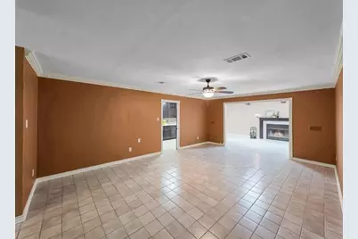 5720 Townhouse Lane, Beaumont, TX 77707 - Photo 19