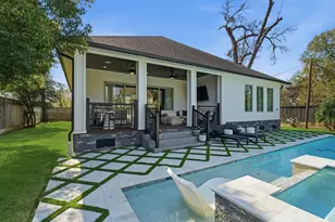 802 W 30th St, Houston, TX 77018 - Photo 47