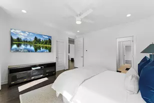 802 W 30th St, Houston, TX 77018 - Photo 35