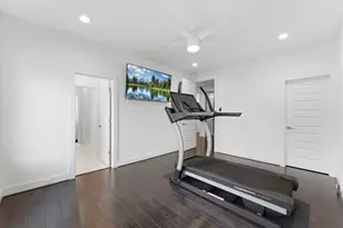 802 W 30th St, Houston, TX 77018 - Photo 37