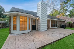 187 Sandpebble Dr, The Woodlands, TX 77381 - Photo 17