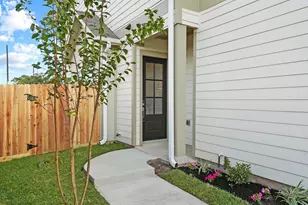 6445 Rena St, Houston, TX 77092 - Photo 3