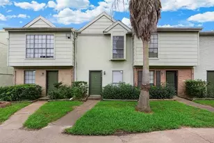 8704 Victorian Village Dr, Houston, TX 77071 - Photo 1