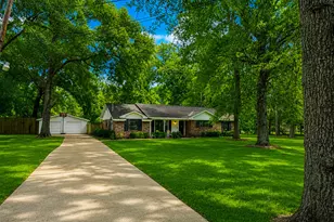 27216 Blueberry Hill Dr, Conroe, TX 77385 - Photo 1