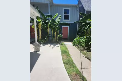 1419 Church Street, Galveston, TX 77550 - Photo 35