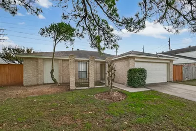 4251 Southchase Lane, Houston, TX 77014 - Photo 3